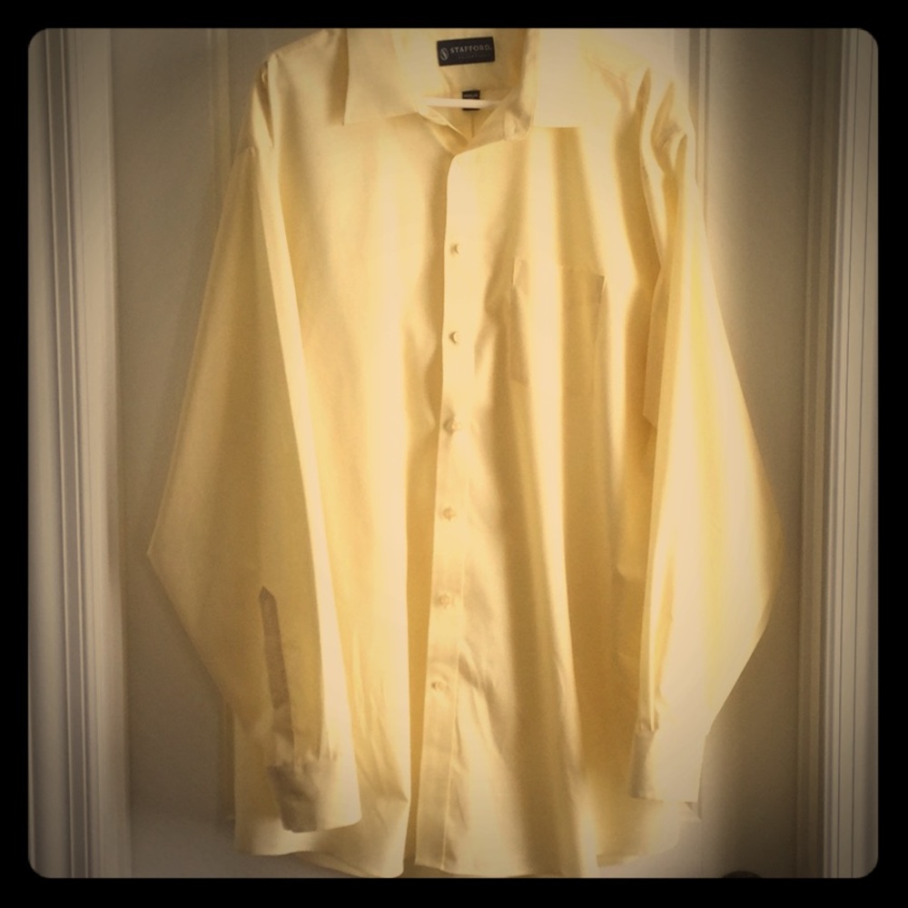 Stafford light yellow long sleeve SZ 18